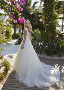 Brudekjolen Nicky i Ball Gown snit fra Modeca - Billede 2