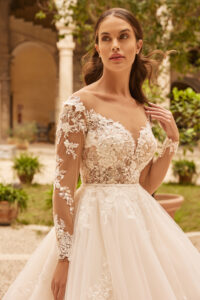 Brudekjolen 8324 i Ball Gown snit fra Monica Loretti - Image 3