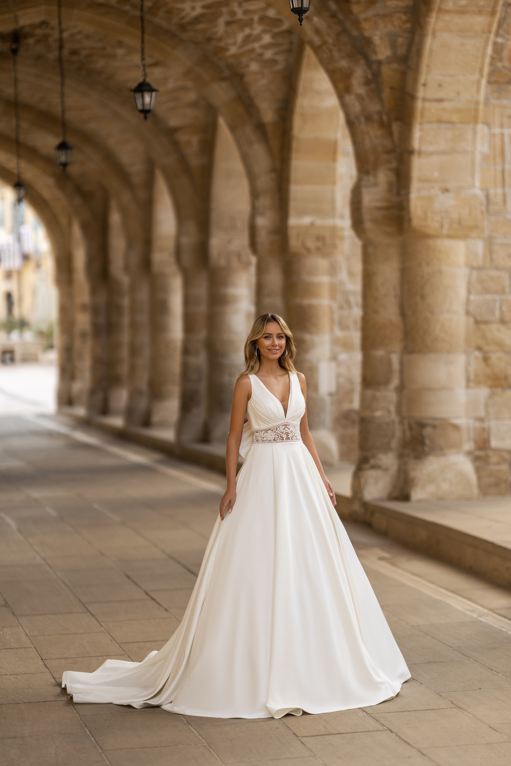 6405 i Ball Gown snit fra Monica Loretti - Billede 3