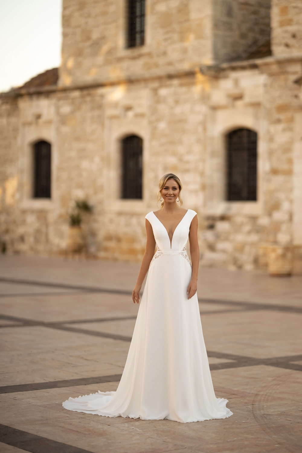 6422 i A-Line snit fra Monica Loretti