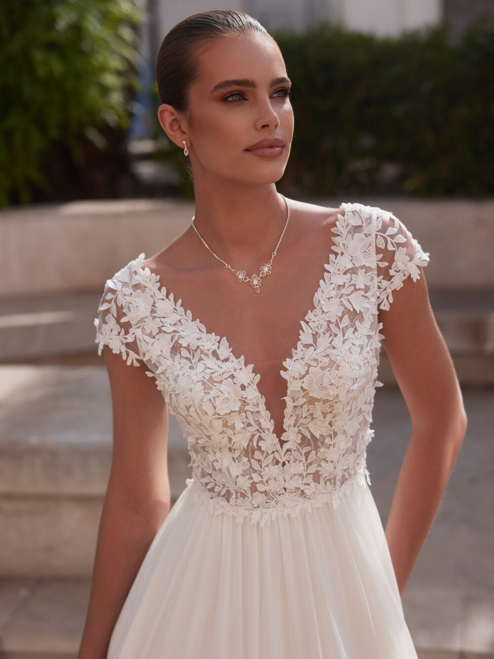 Olena i A-Line snit fra Bianco Evento - Billede 3