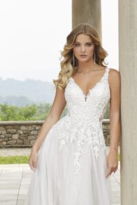 Brudekjolen 2404 i A-Line snit fra Mori Lee - Billede 3
