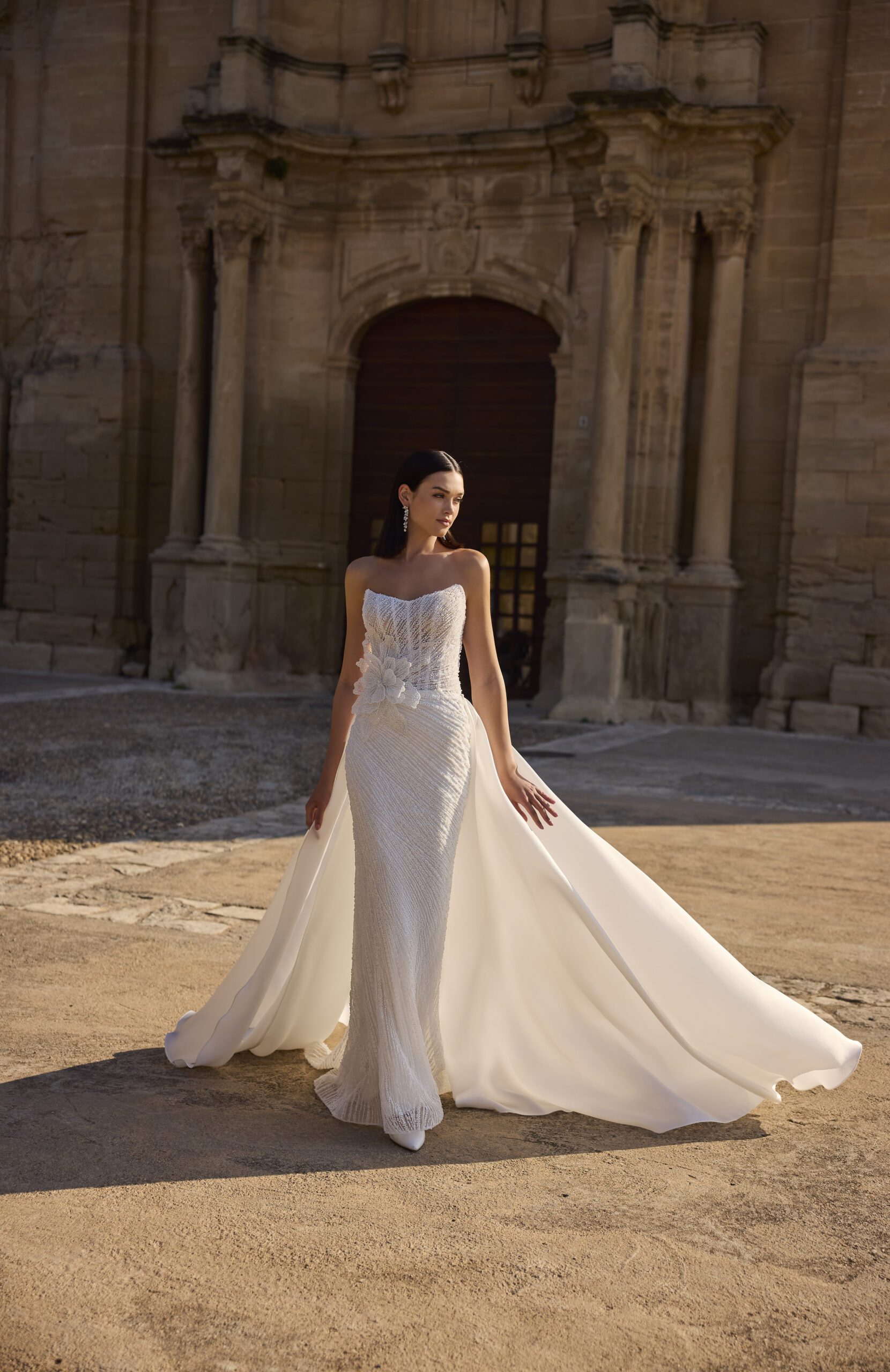 Henna 63006 i Havfrue snit med aftageligt skørt fra Veni Infantino