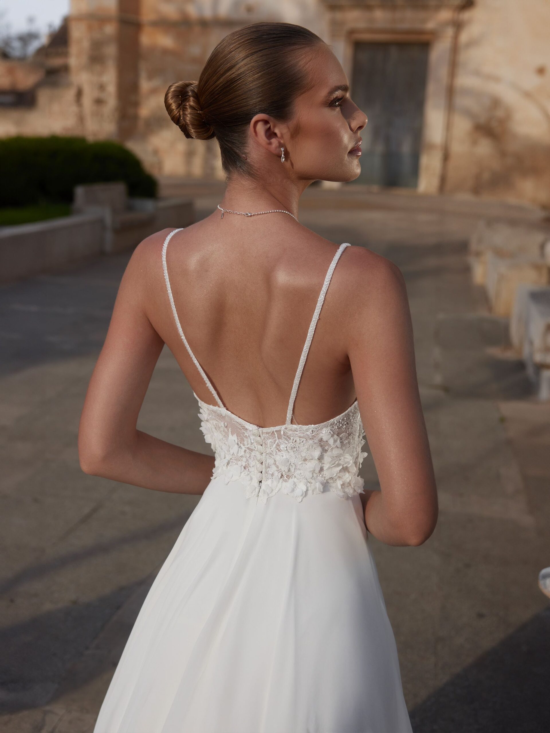 Amalia i A-Line snit fra Bianco Evento - Billede 4