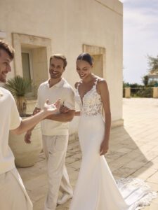Brudekjolen Gaelle i Fit & Flare snit fra Modeca - Billede 3
