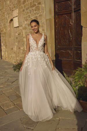 Galina i A-Line snit fra Modeca