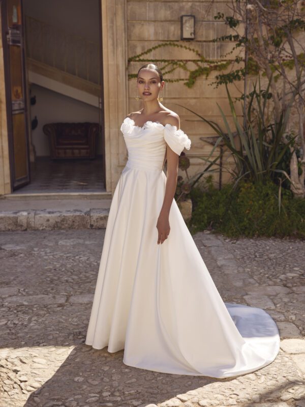 Brudekjolen Geri i Ball Gown snit fra Modeca