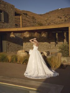 Brudekjolen Hortense i Ball Gown snit fra Le Papillion - Billede 2