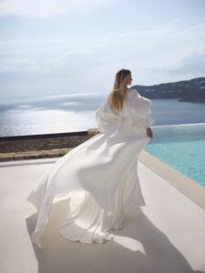 Brudekjolen Isabel i Fit & Flare snit fra Modeca - Billede 2