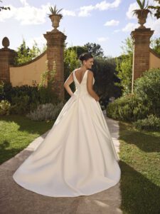 Brudekjolen Janneke i Ball Gown snit fra Modeca - Billede 2