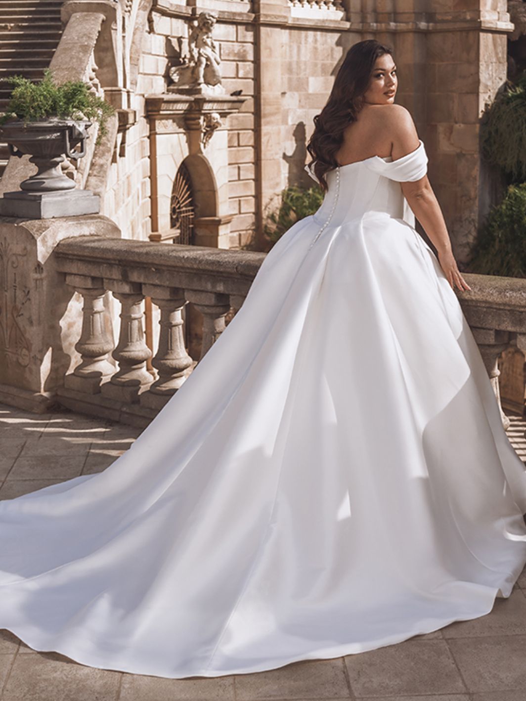 Freya i Ball Gown snit fra Portrait - Billede 4