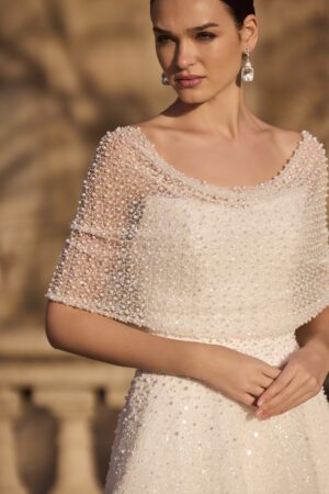 Sjal 10248 fra Mori Lee