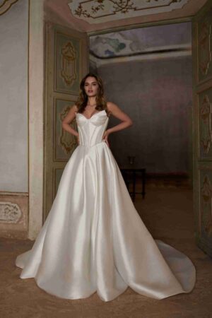 Skørtet Nino i Mix & Match og A-Line snit fra Herve Paris