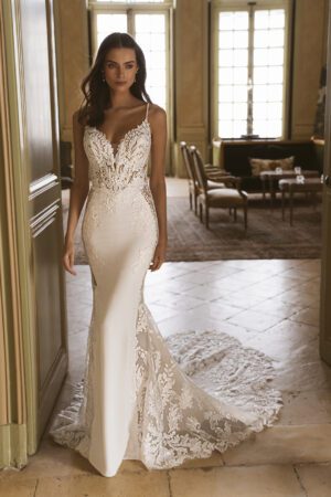 Galit i Fit & Flare snit fra Elysee