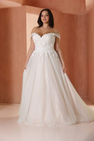 Bindy i A-Line snit fra Azuree