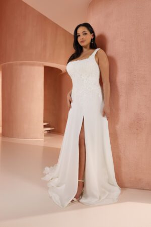 Casy-Lee i A-Line snit fra Azuree