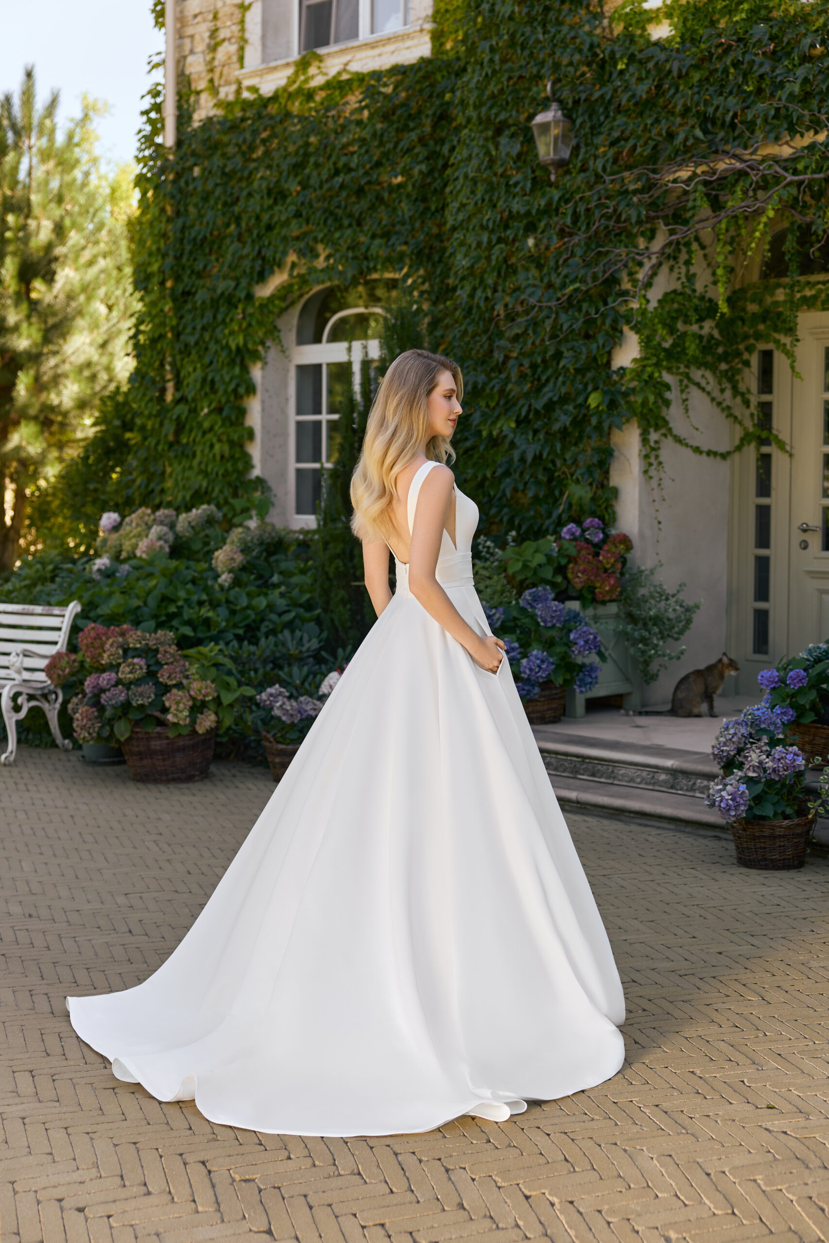 1151 i Ball Gown snit fra Monica Loretti - Billede 2
