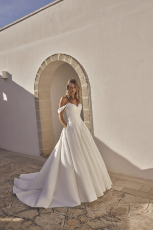 Lyzanne i Ball Gown snit fra Modeca