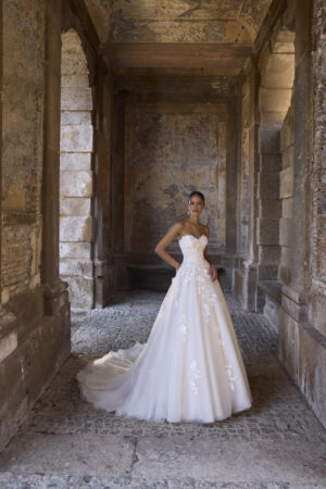 63285 i kombineret Ball Gown & Short snit fra Veni Infantino