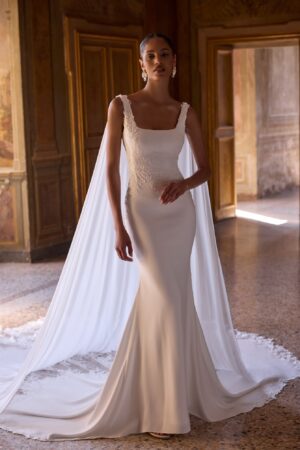 63261 Fit & Flare brudekjole fra Mori Lee set forfra