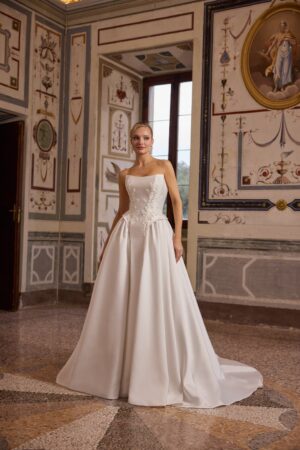 63329 Ball Gown brudekjole fra Mori Lee – helfigur forfra