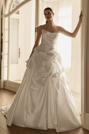 Haydee Ball Gown brudekjole fra Elysee – forfra