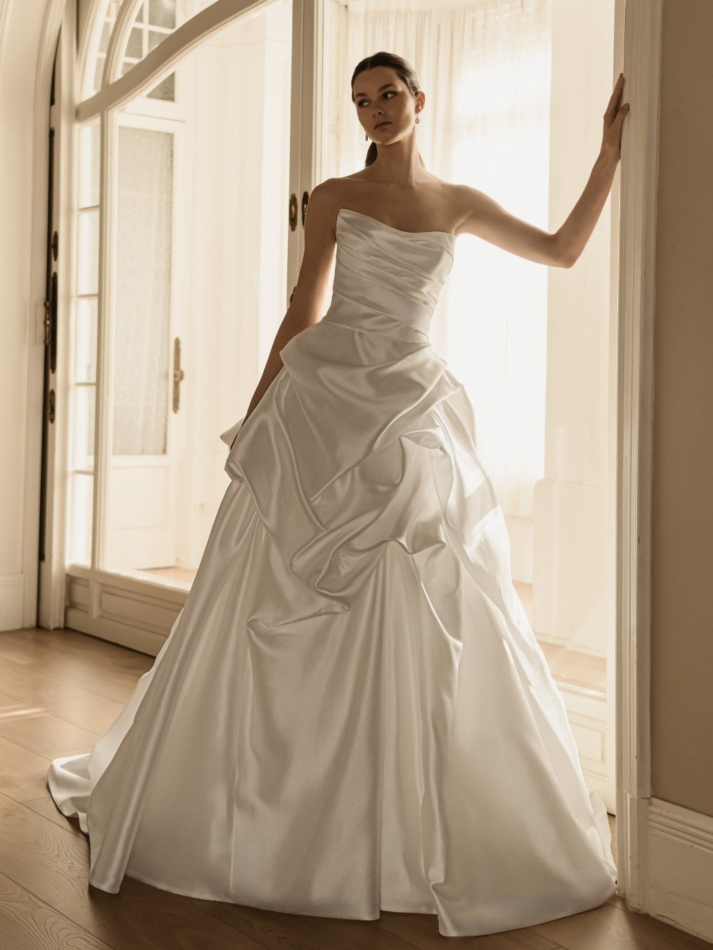 Haydee Ball Gown brudekjole fra Elysee – forfra